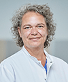 dr-schierle-5760_web_889.png